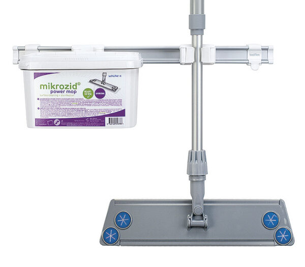 Schülke mikrozid power mop Wandhalterung – Detailansicht (Anwendungsbeispiel)