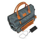 De Boissy Etretat Arzttasche – Anwendungsbeispiel USB-Ladeanschluss