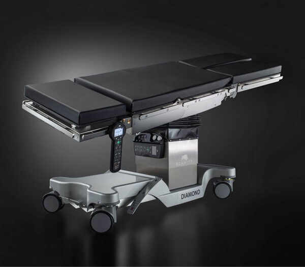 Schmitz DIAMOND 50 BK Universal-Operationstisch (Anwendungsbeispiel mit Kopf- und Beinplatte)