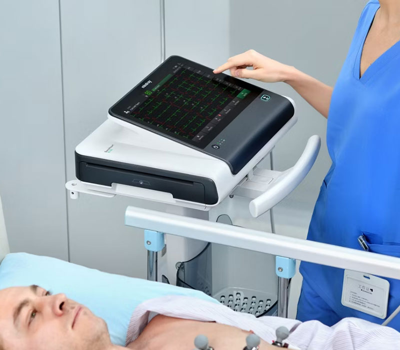 mindray BeneHeart R700 12-Kanal-EKG (Anwendungsbeispiel)