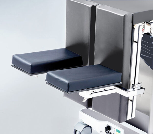 Schmitz Kniefußplatten 101.0682.0 für DIAMOND / mobilis OP-Tische (Anwendungsbeispiel)