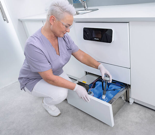 Miele PWD 8682 C CompactLine RDG – Schublade für Prozessmedien (Anwendungsbeispiel)