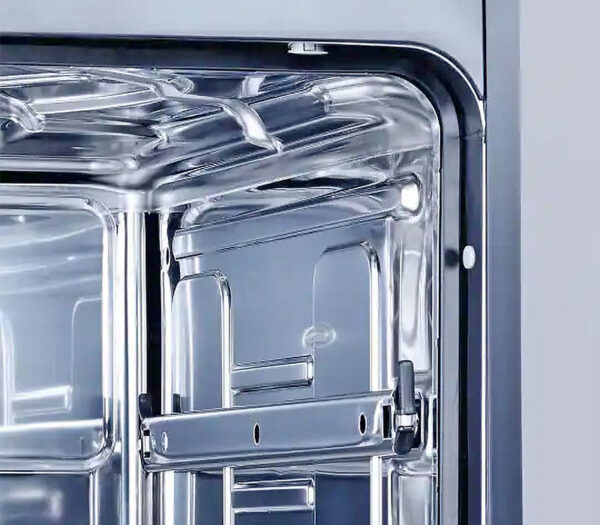 Miele PWD 8682 C CompactLine RDG – Detailansicht spaltfreier Spülraum