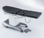 Schmitz medi-matic 115.9 Eingriffsstuhl (Anwendungsbeispiel mit optionaler Beinplatte)