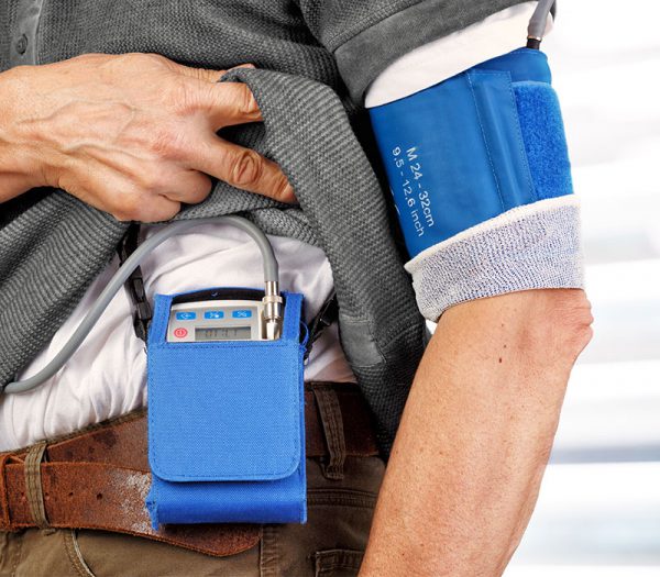 Amedtec Holter-RR Langzeit-Blutdruckmessgerät (Anwendungsbeispiel)